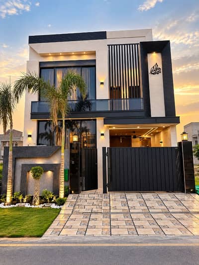 Luxurious Modern Design 5 Marla House For Rent In DHA Phase 9 Town Lahore