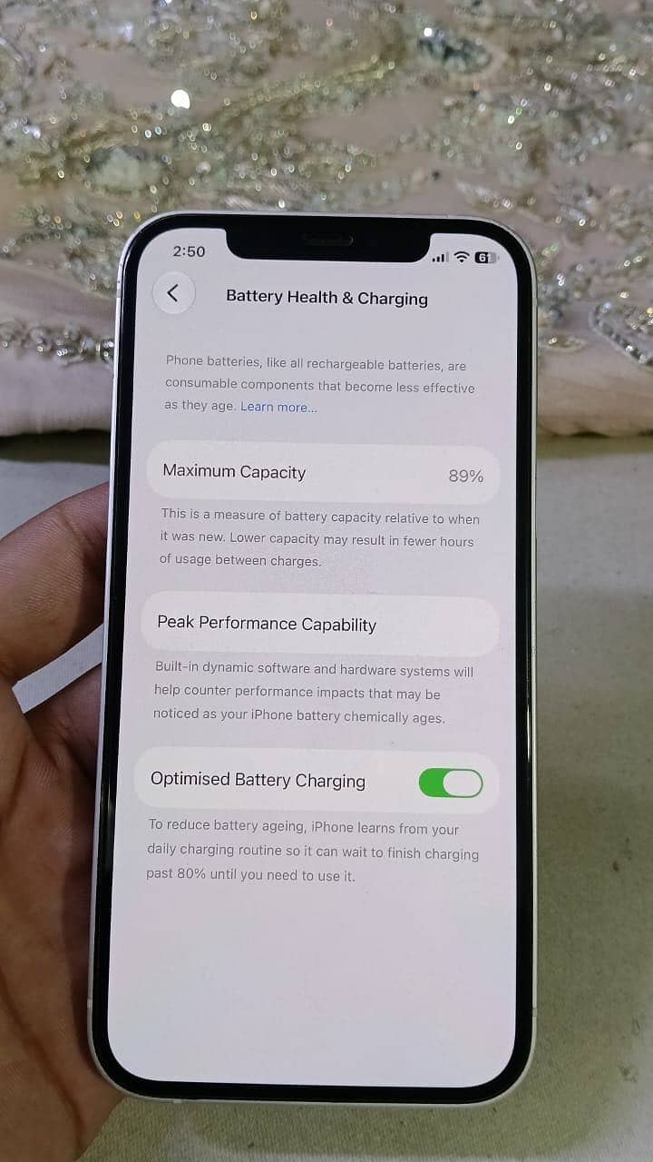Apple iPhone 12 3