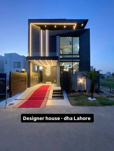 5 Marla Ultra Modern Design Most Luxurious House For Sale In DHA 9 Town Top Location Near To Park