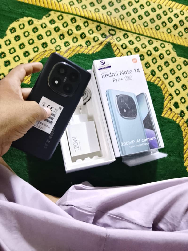 Xiaomi Redmi Note 14 Pro Plus 4