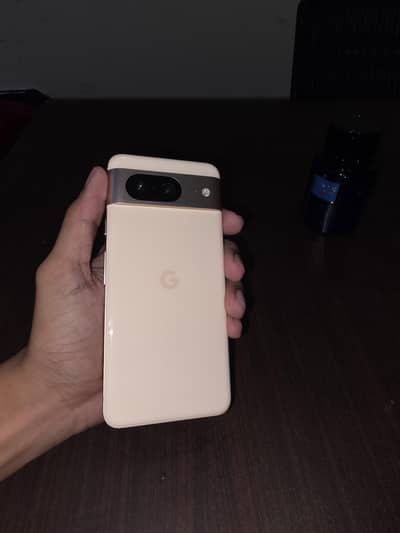 Google Pixel 8