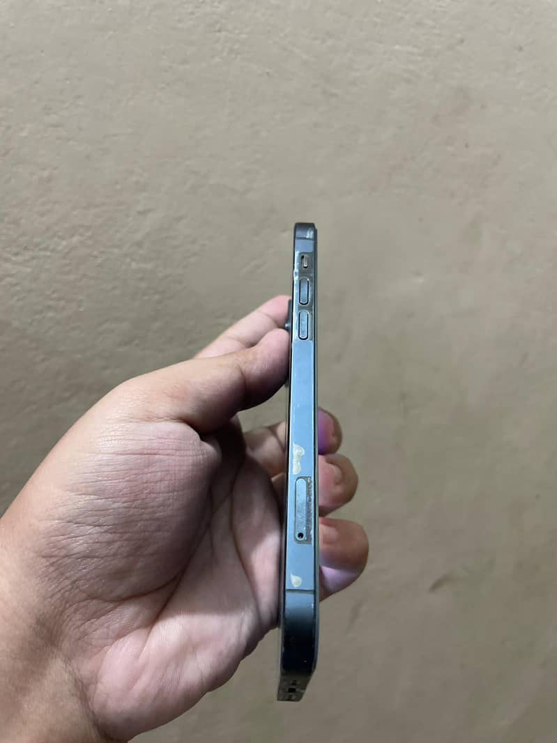 Apple iPhone 12 Pro 1