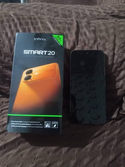 Infinix smart 20 new model rem 4+4=8  64 storage