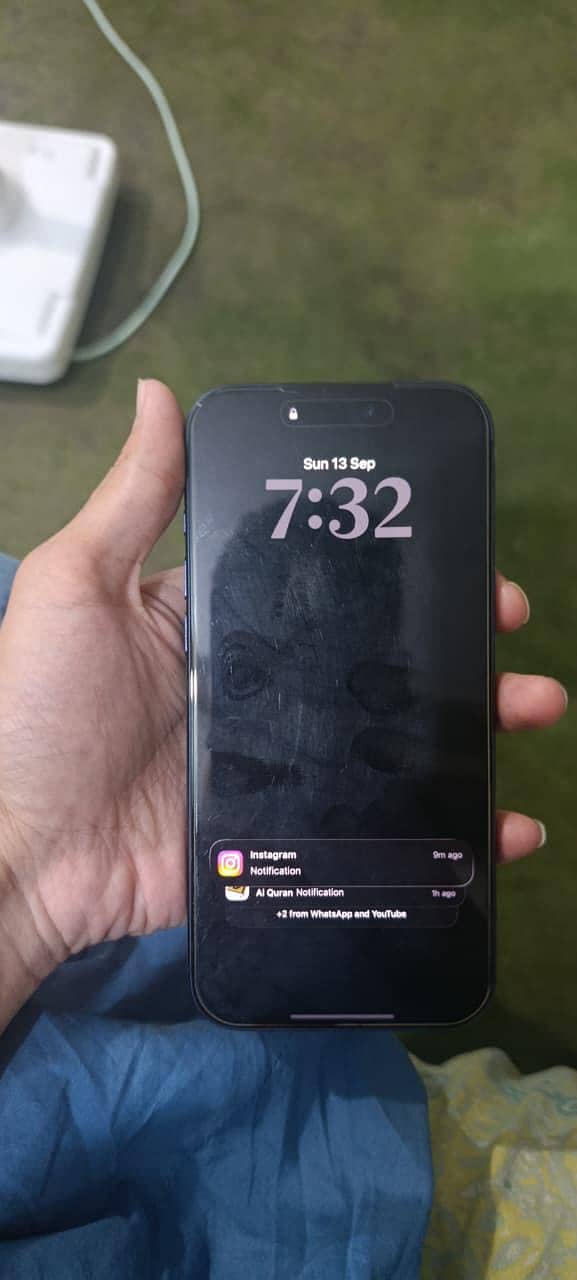 Apple iPhone 17 Pro Max 1