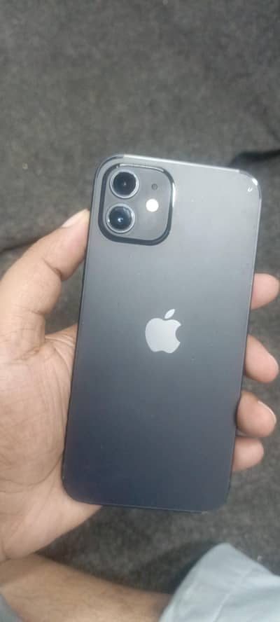 Apple iPhone 12