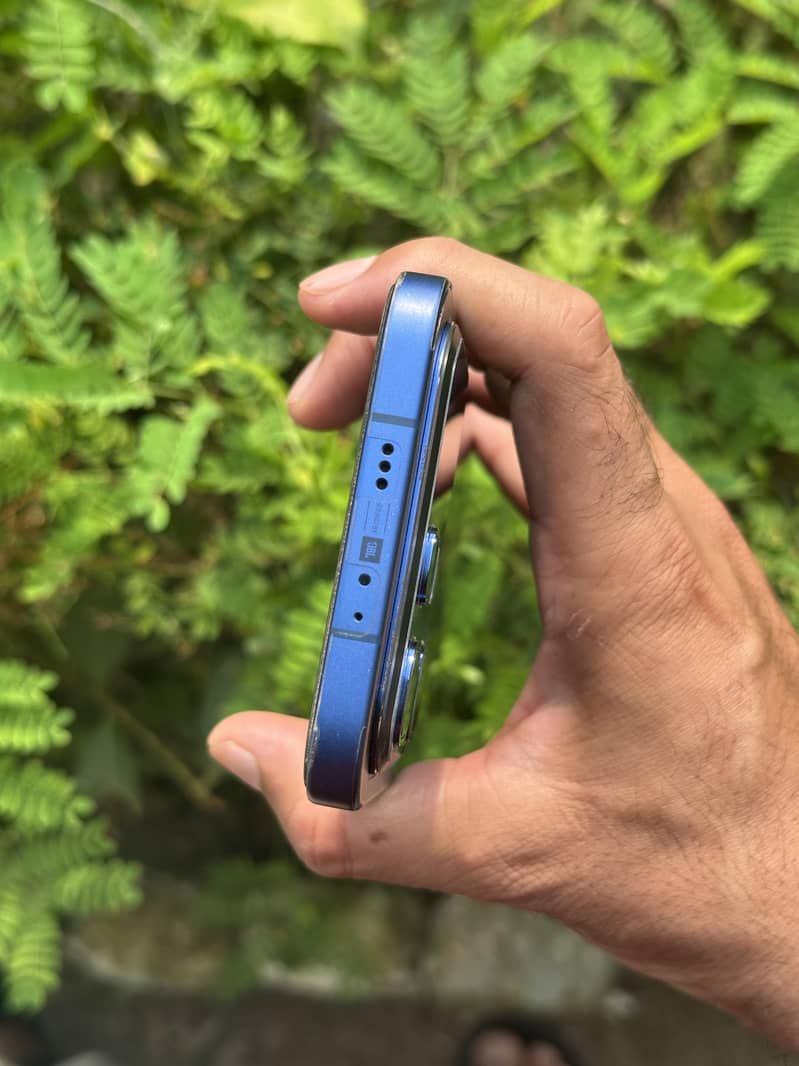 INFINIX NOTE 60 PRO 1