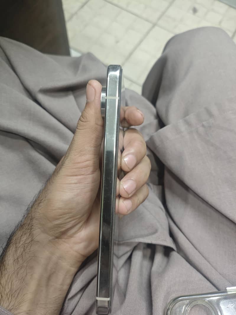 Google Pixel 9 Pro XL 4