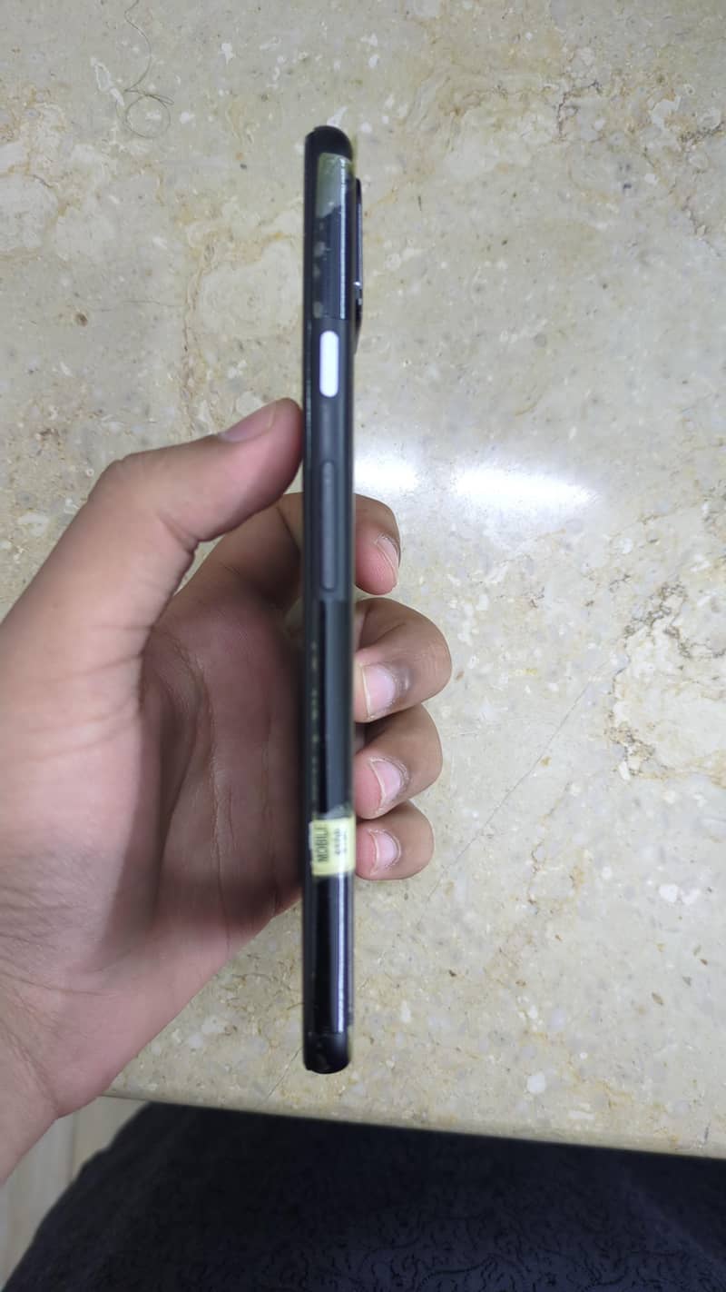 Google Pixel 4a 3