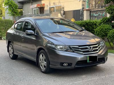 Honda City  i-VTEC 2016 Model | Lush Condition | B2G Genioun