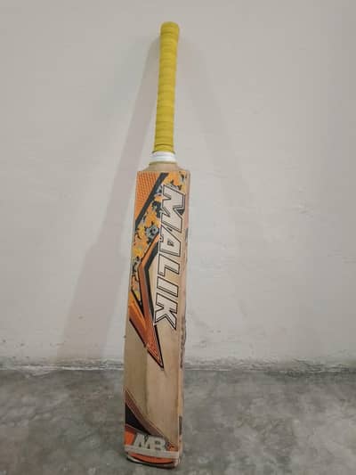 Used cricket Bat