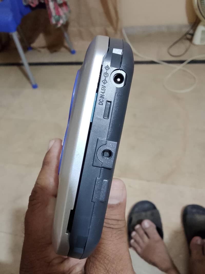 CD player 4