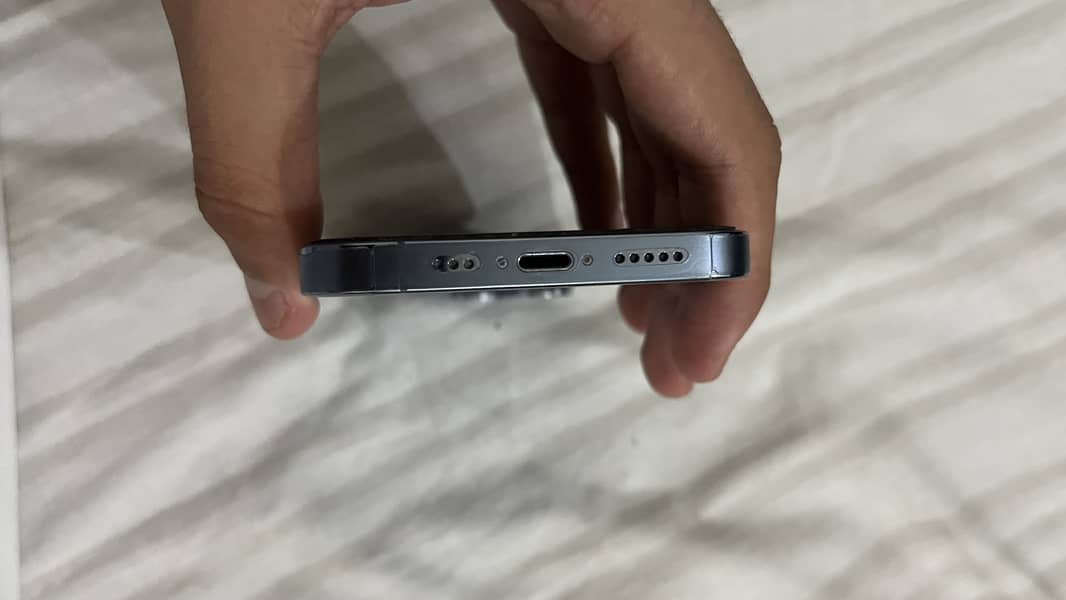 Apple iPhone 13 Pro 8