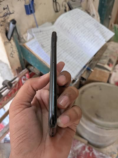 Apple iPhone SE