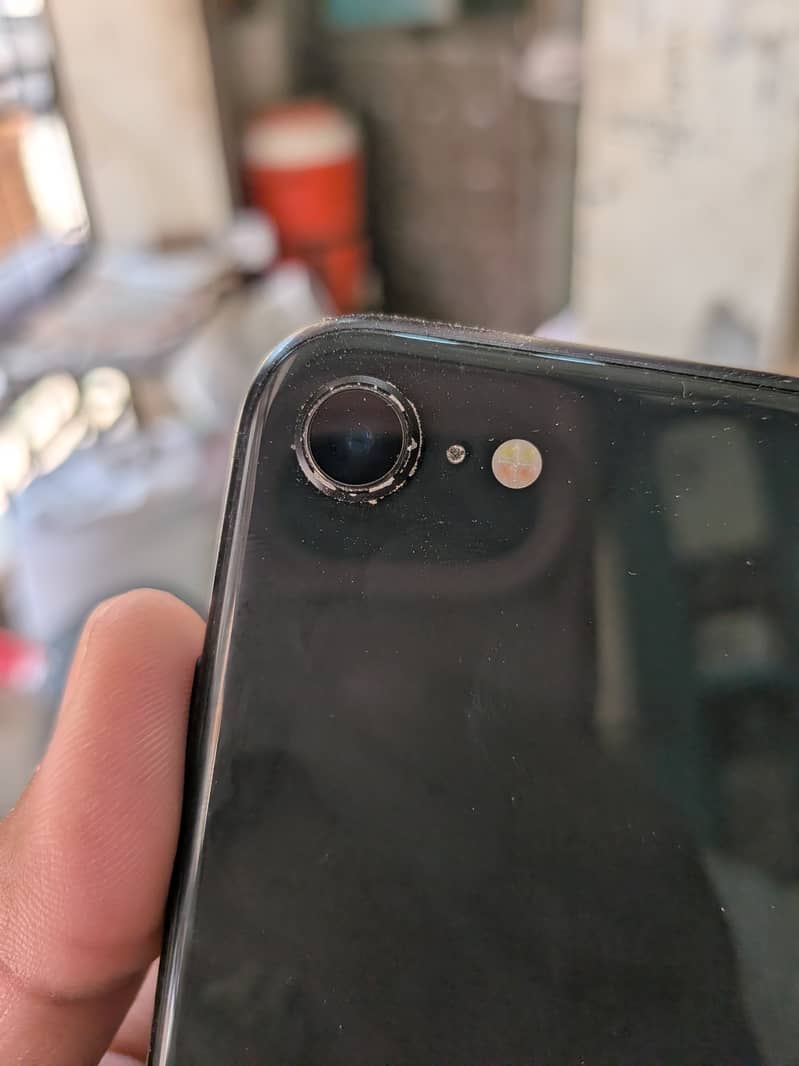 Apple iPhone SE 3