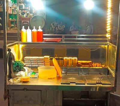DEEP FRYER AVAILABLE FOR RENT.