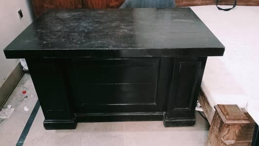 Good Quality office Table