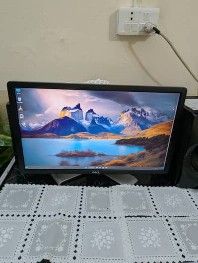 Dell Core i5 Complete PC Setup 8GB / 500GB