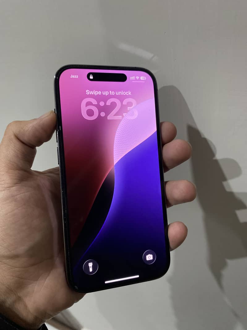 Apple iPhone 14 Pro 1