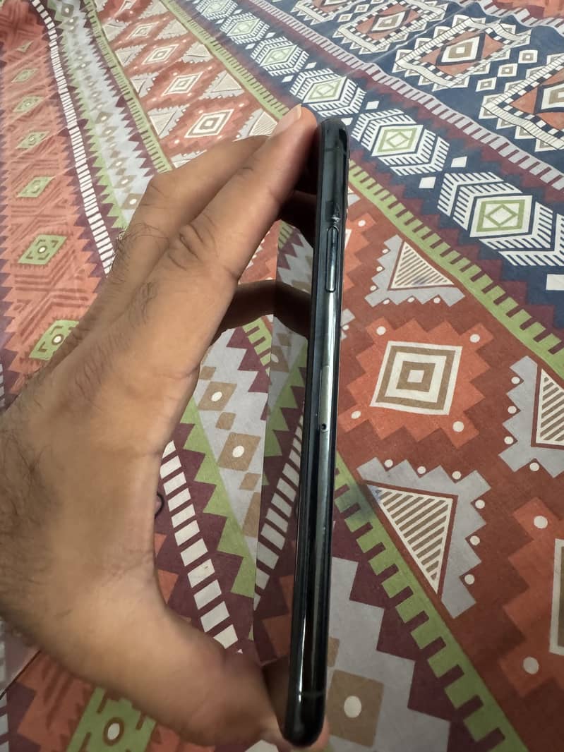 iPhone 11 Pro Max 256GB PTA Approved 2