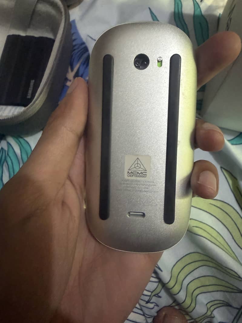 Magic Mouse imported from apple store 1