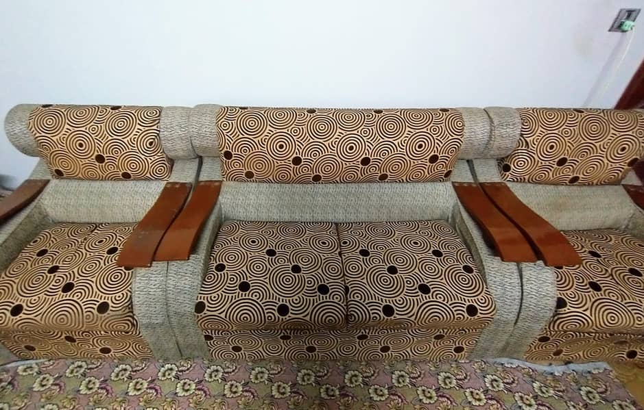 7 seater sofa set 0