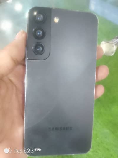 samsung s22 (duel sim)