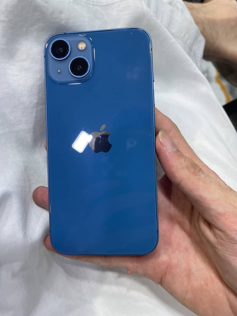 Apple iPhone 13 1