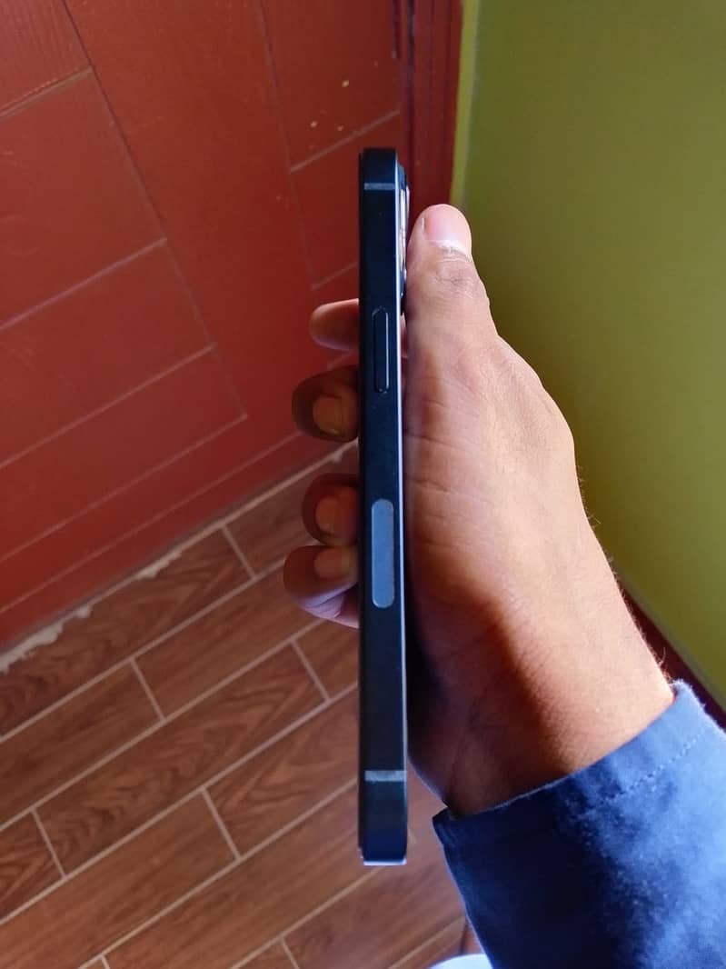 Iphone 13 2