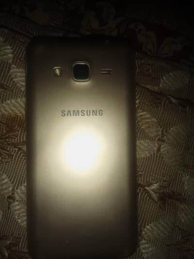 Samsung Mobile J3