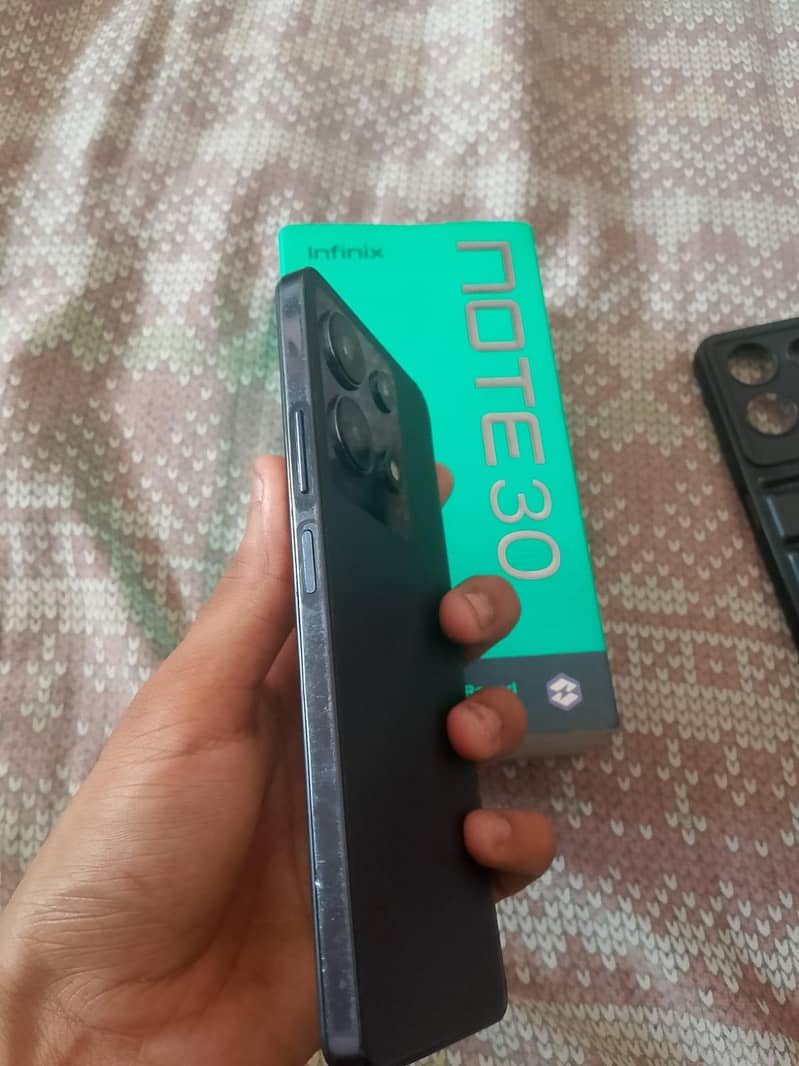 Infinix Note 30 3
