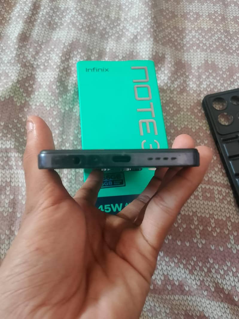 Infinix Note 30 5