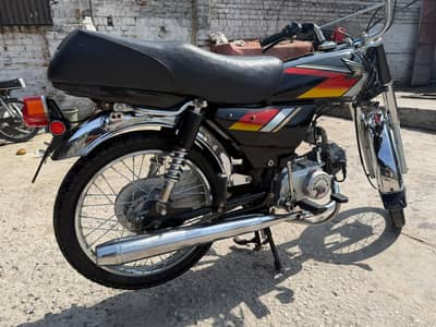 Union star 2020 model 1st owner 0311-5070958.