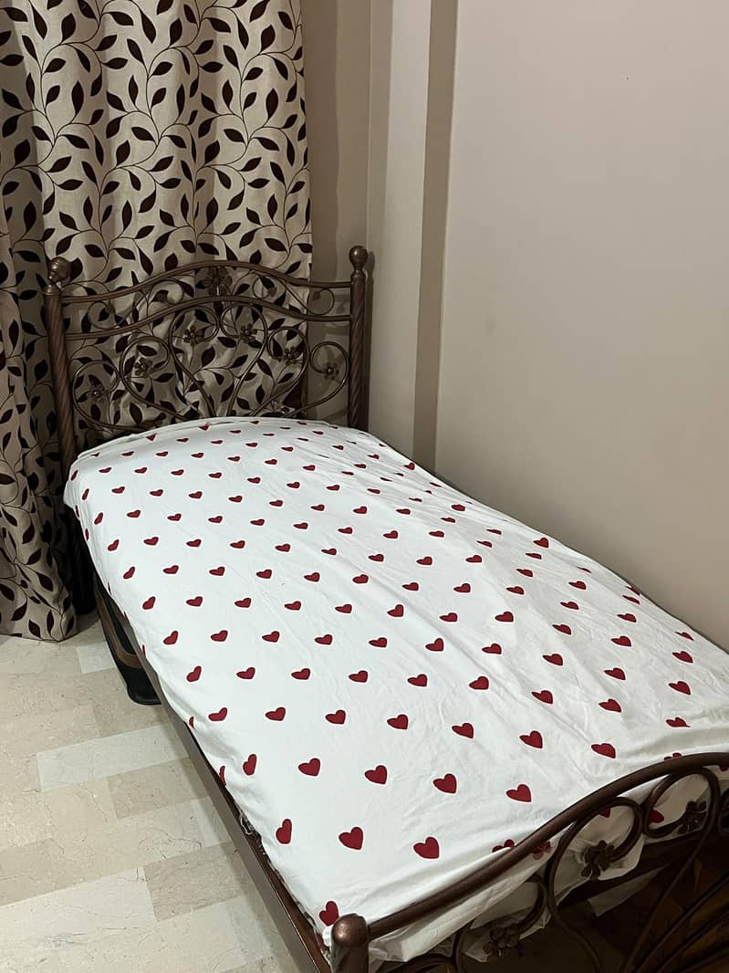 single bed 1