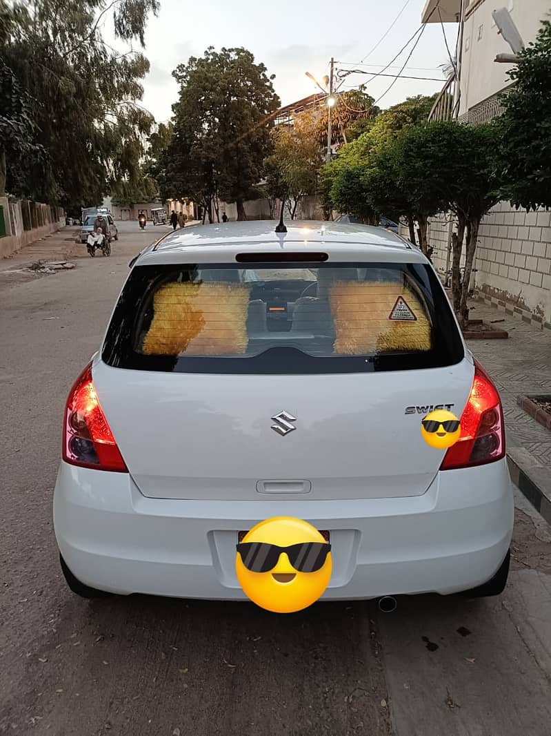 Suzuki Swift 1.3 Model 2018(Automatic Navigation) 8