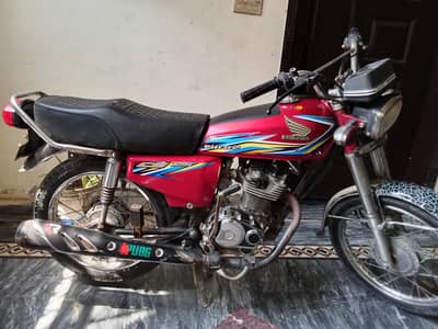 Honda CD 125 new condition all jenuon