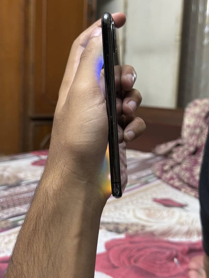 Apple iPhone X 1