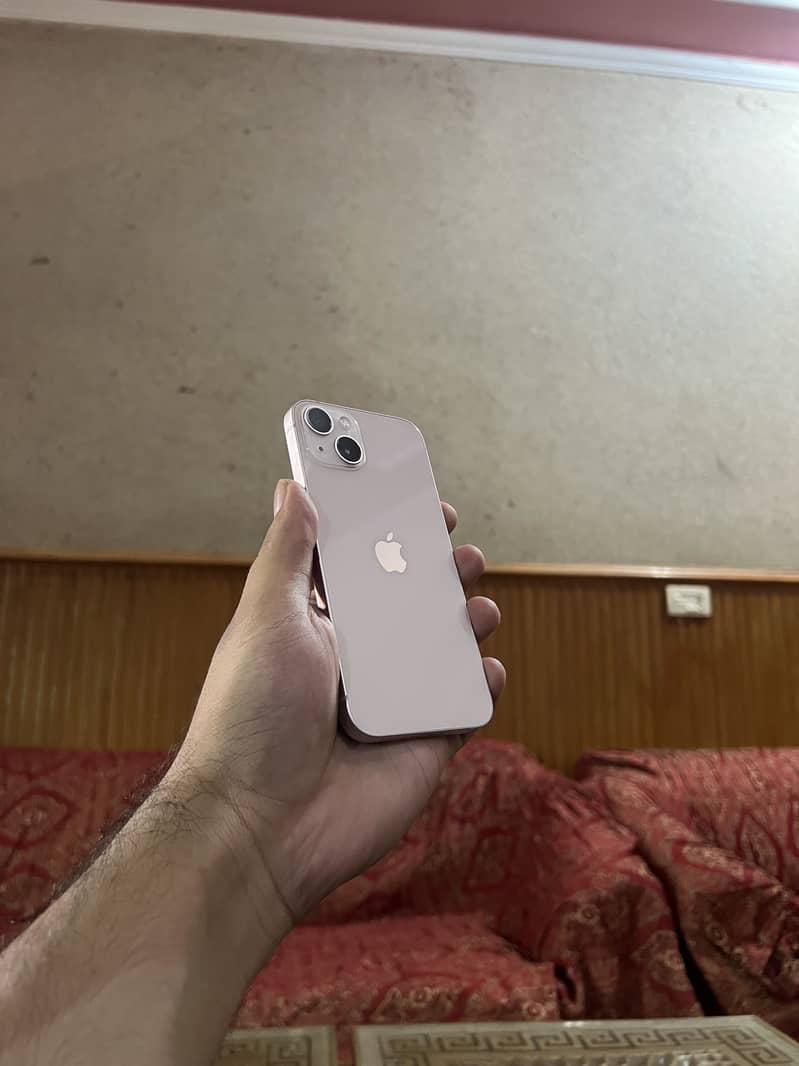 iPhone 13 2