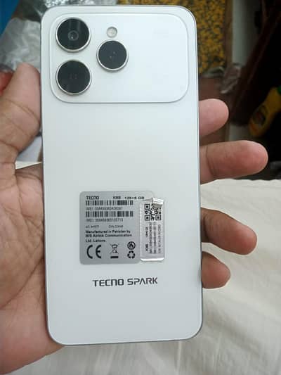 Tecno Spark 40, 6/128gb