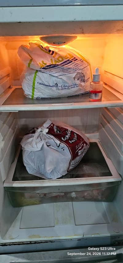 Haier Fridge 2 door