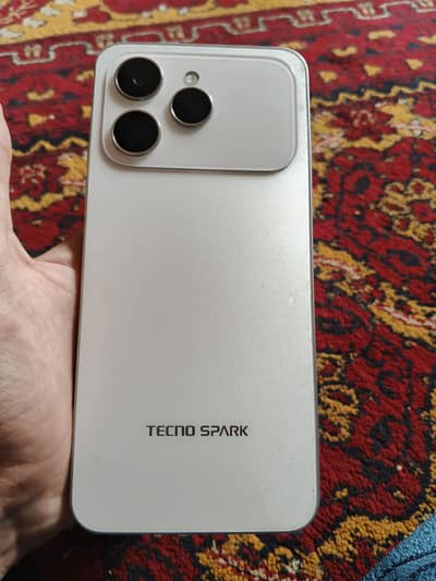 Tecno Spark 40