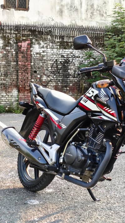 Honda CB 150F 2023 Model | 9500 KM | Neat Condition | Black