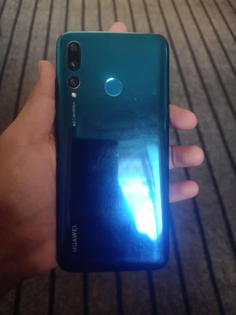 Huawei P Smart Plus 0