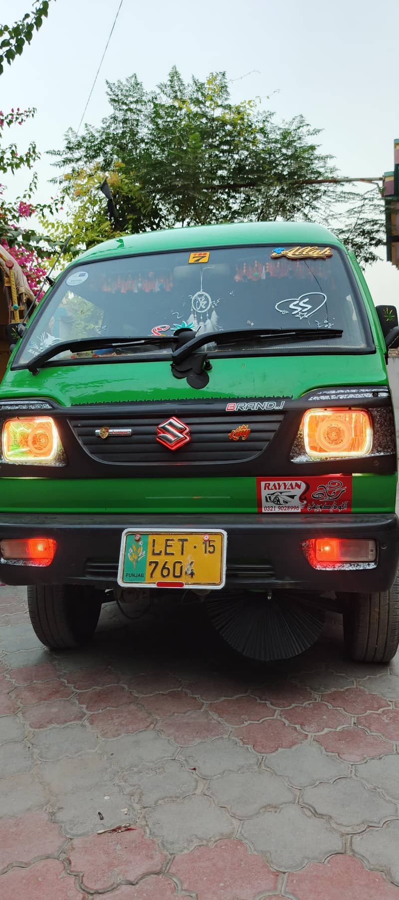 Suzuki Bolan 2015 0