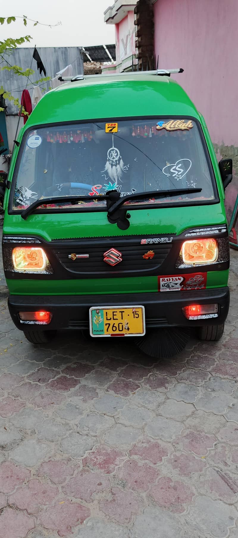 Suzuki Bolan 2015 6
