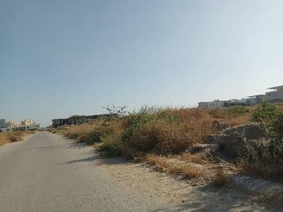 INDUSTRIAL PLOT AVAILABLE FOR SALE 700 SQ YARDS OPEN PLOT IN BOUNDARY WALL PROJECT 40 FEET ROAD