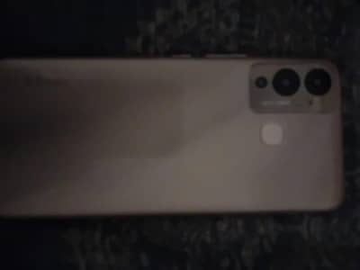 Infinix Hot 12 Play