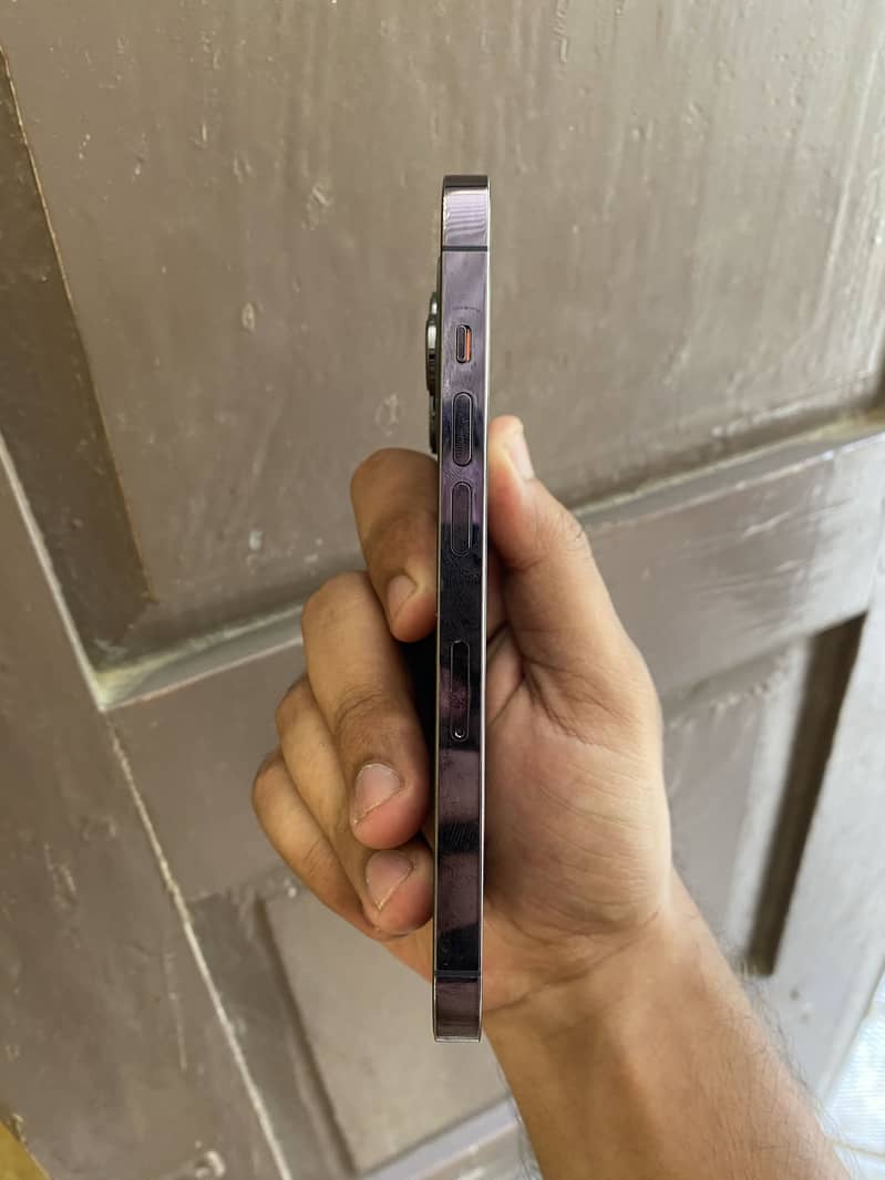 Apple iPhone 14 Pro 6
