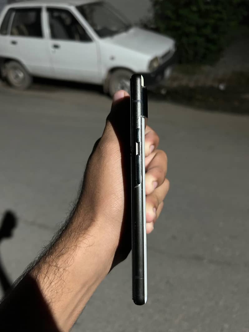 Google Pixel 6 3