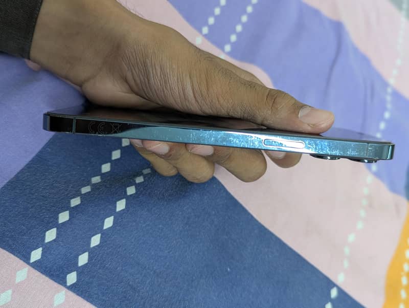 Apple iPhone 12 Pro Max 3