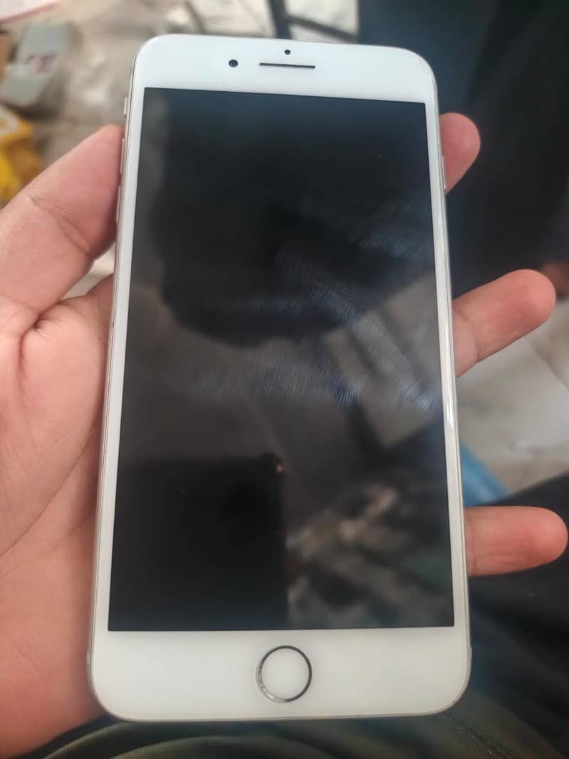 iPhone 8 plus 3